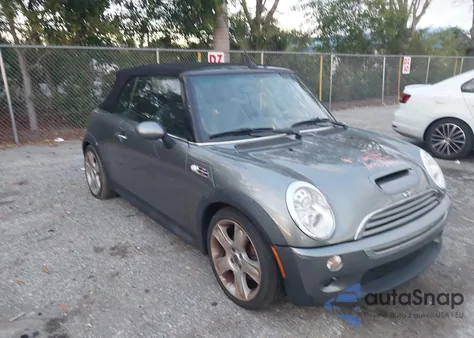 2005 Mini Cooper S z USA, uszkodzony, nr VIN WMWRH33595TF84137